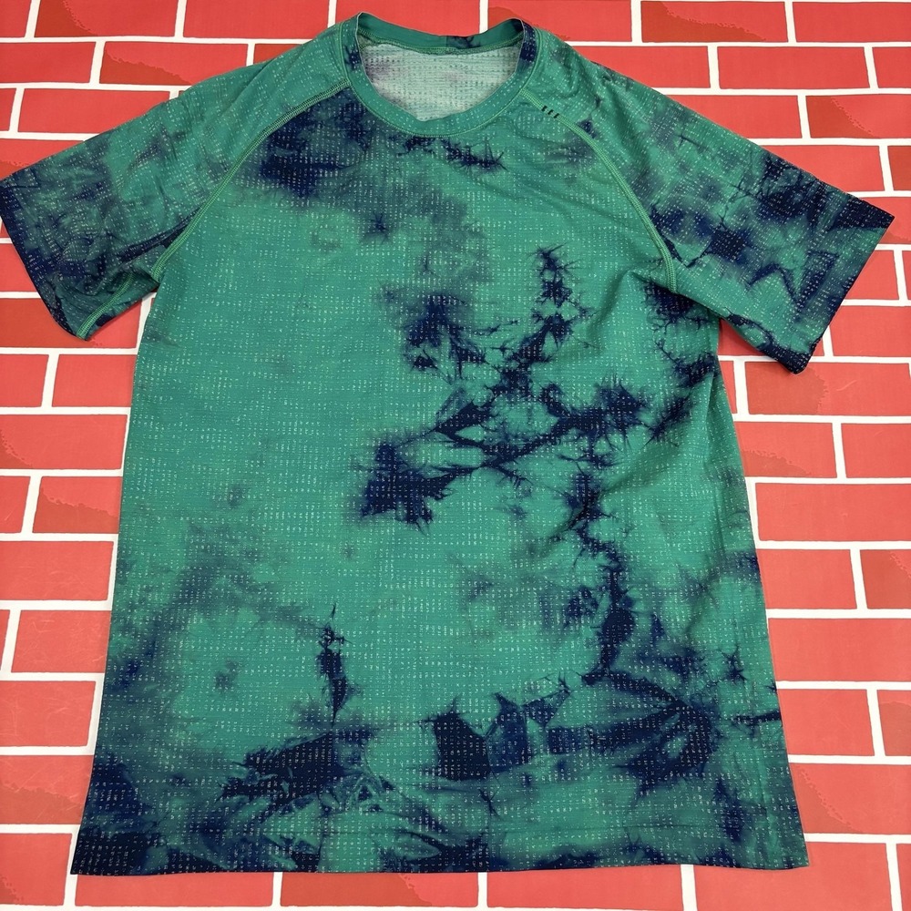 Lululemon T Shirt Mens L Green Tie Dye Mesh Short Sleeve Athletic Breathable